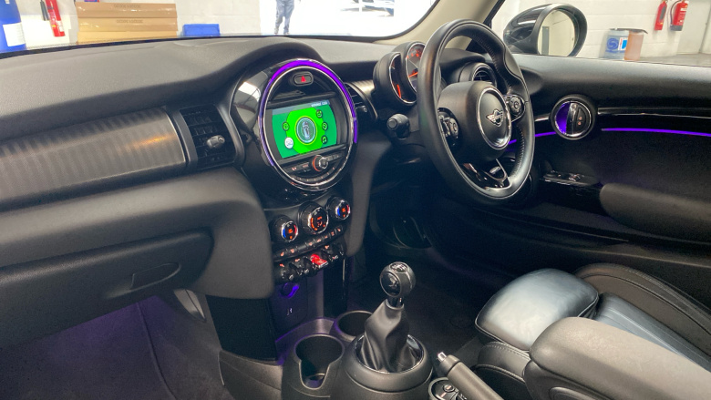 MINI Hatchback 1.5 Cooper Exclusive II 3dr Petrol Hatchback